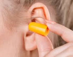 Hướng Dẫn Sử Dụng Nút Bịt Tai Đúng Cách - Bảo Vệ Tai Khi Làm Việc Trong Môi Trường Ồn Ào